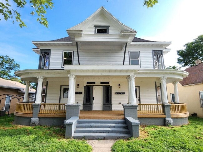 Photo - Spacious 2-Bedroom, 1-Bathroom Home AVAILA...