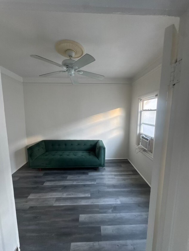 Photo - 1432 N Formosa Ave