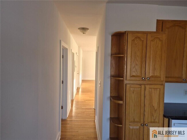 Photo - 110 Willow Ave