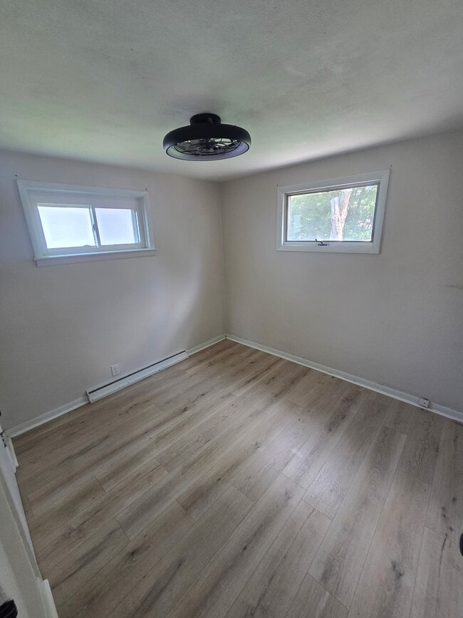 Photo - 130 4th Ave