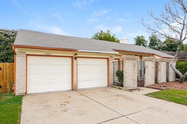 Photo - 12011 Pecan Meadow Dr
