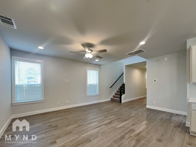 Photo - 2605 Sam Bass Rd