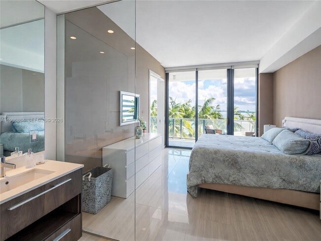 Photo - 480 NE 31st St Unit 702