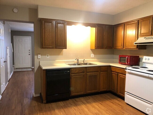 Building Photo - 3063 Olympia Dr Unit 1 Rental