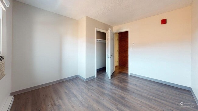 Photo - 300 Meridian St Unidad 300 - 7