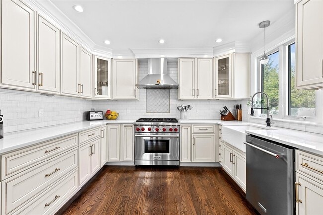 Photo - 110 Redwood Rd