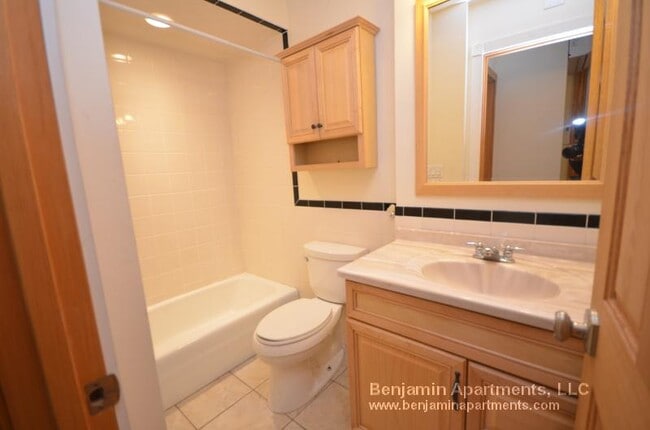 Photo - 5 Phillips St Unit 3