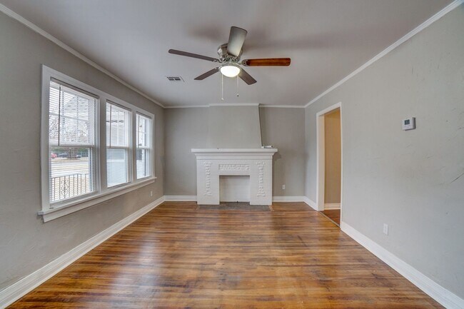 Photo - North Denver Avenue - 1629/1631 Unit 1631 North Denver Avenue