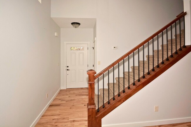 Photo - 3 Bedroom 2.5 Bathroom Home in Southeast Boise