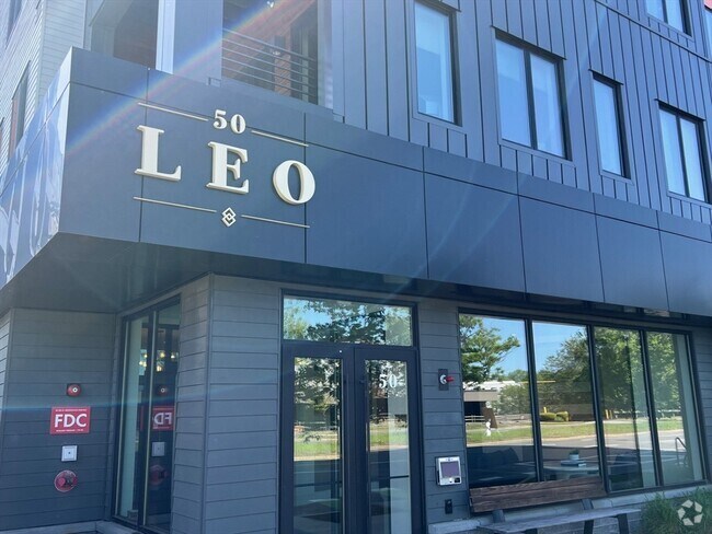 Building Photo - 50 Leo M Birmingham Pkwy Unit 302 Rental