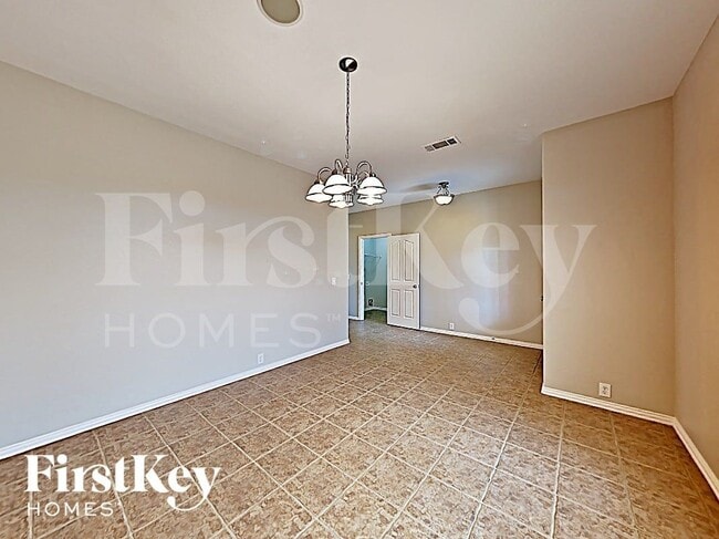 Photo - 816 Cutting Horse Dr