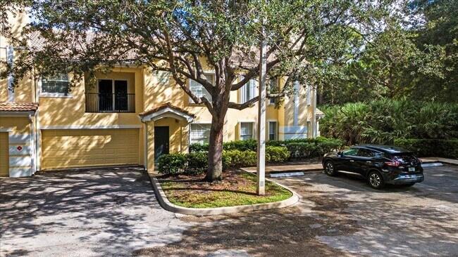 Photo - 110 SW Peacock Blvd Unit 6-101