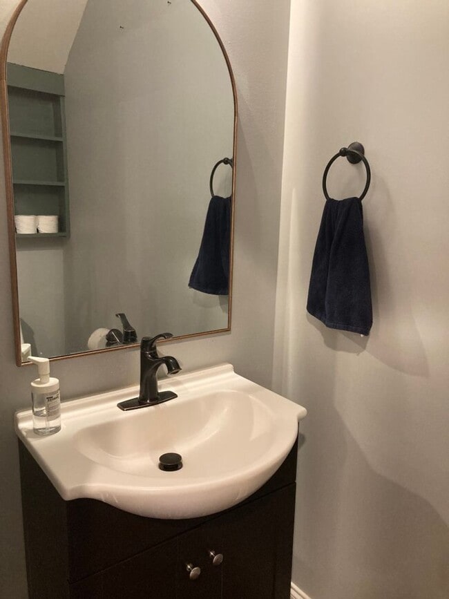 Photo - Murfreesboro Townhome near it all!