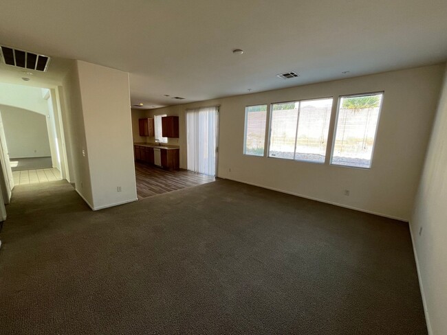 Photo - 5519 Amy Lynn St