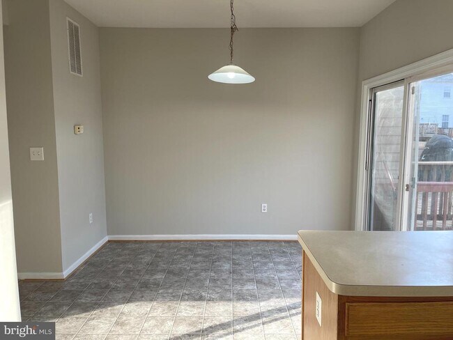 Photo - 27 Townes Pl