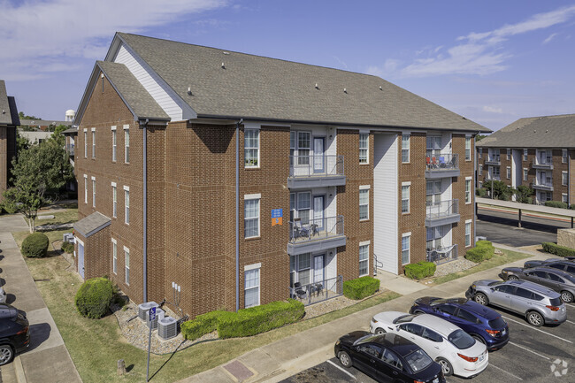 Building Photo - Rendezvous