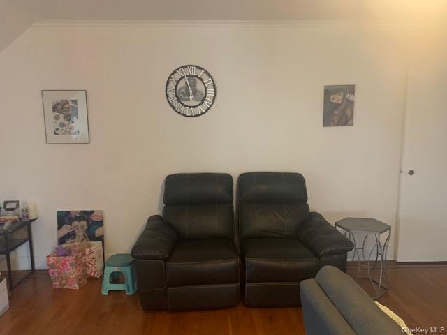 Photo - 135 E Olive St Unit Upper