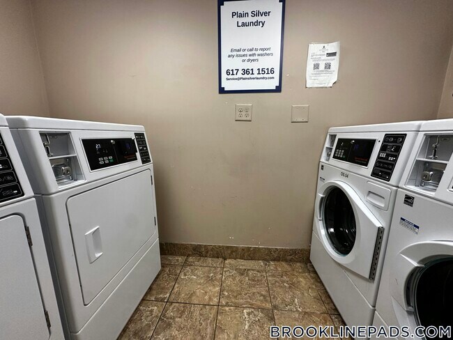 Photo - 1243 Beacon St Unit 5A