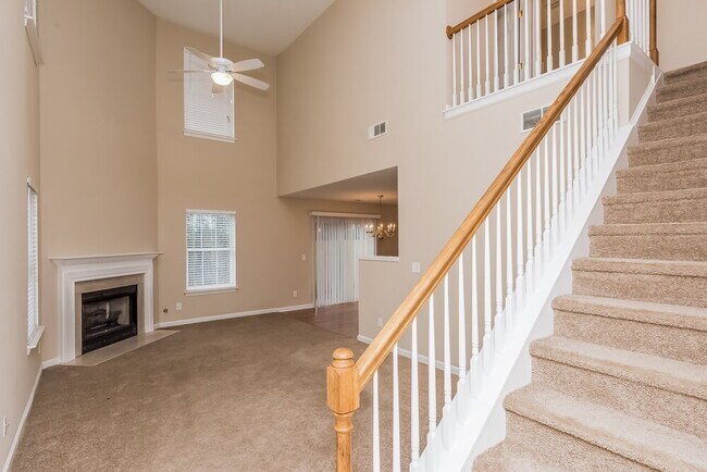 Photo - 2355 Lexington Ln