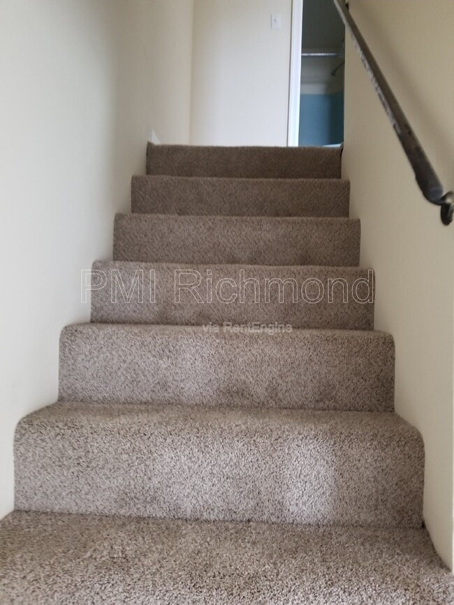 Photo - 4615 Chiswell Dr