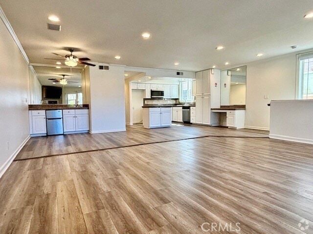 Building Photo - 5007 River Ave Rental