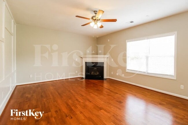 Photo - 6000 Black Willow Dr