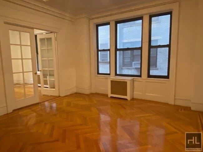 Building Photo - WEST 58 STREET Unit 9B Rental
