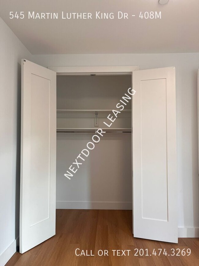 Photo - 545 M.L.K. Drive Unidad 408M