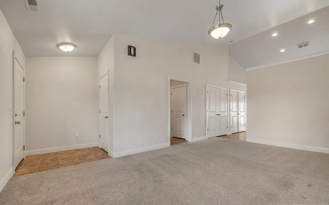 Photo - *$200 OFF FIRST MONTH RENT! | BEAUTIFUL 3 bed, 2 bath home in the desirable Summerfield Subdivision