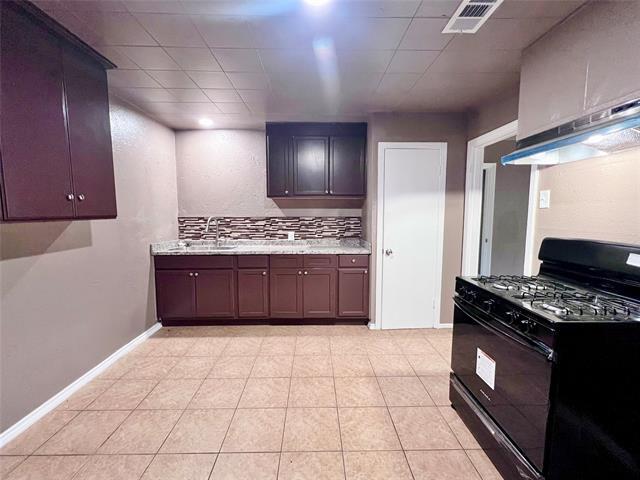 Photo - 3130 S Llewellyn Ave