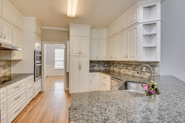 Photo - 4363 Wisteria Ct