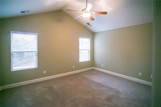 Photo - 4719 Sweet Water Dr