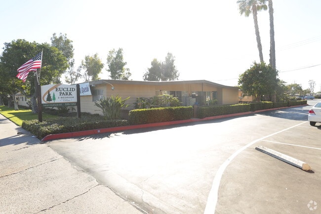 Euclid Park Apartments - Euclid Park Apartments