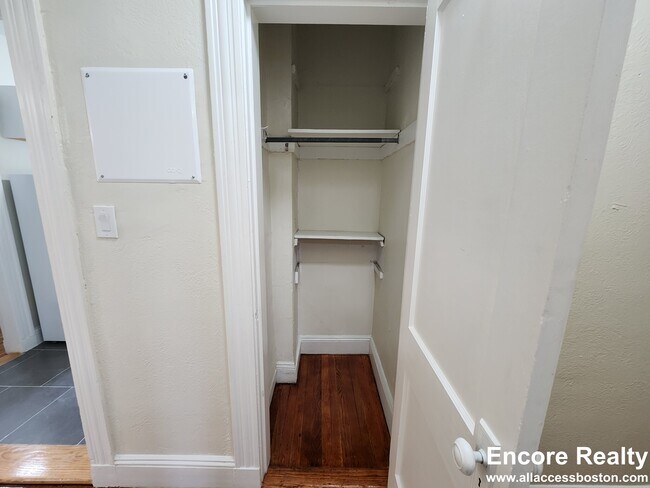 Photo - 31 James St Unidad #4