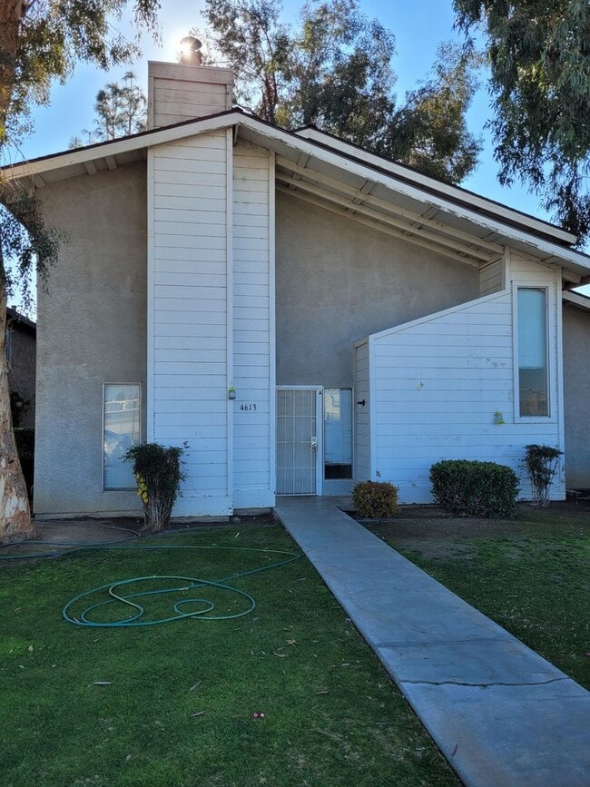 Building Photo - Country Place Unit A Rental