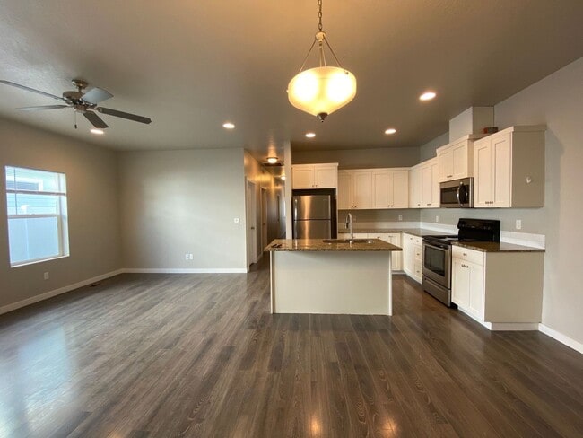 Photo - Newer Townhome