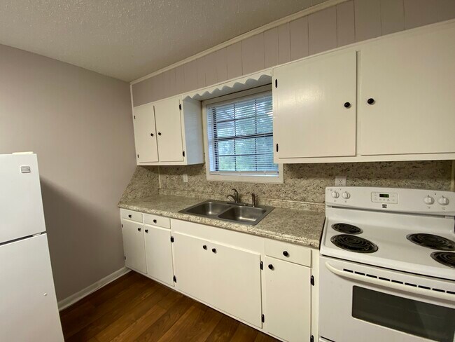 Photo - 7536 Sierra Dr Unit Duplex B