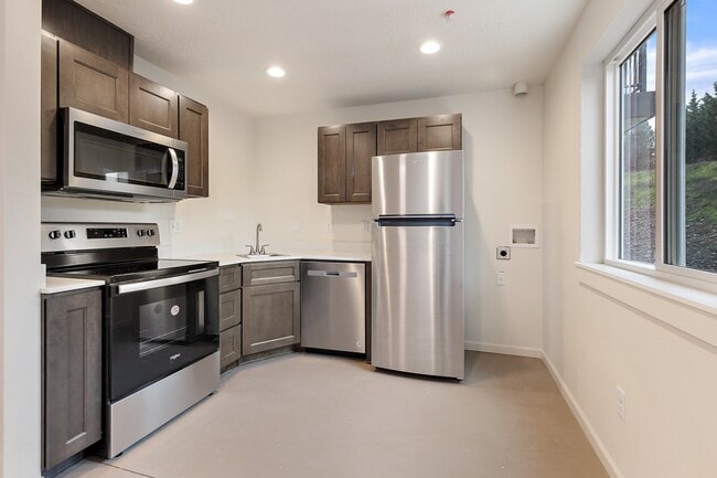 Photo - 101 Erickson Ave