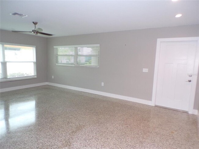 Photo - 2195 Gulfview Rd