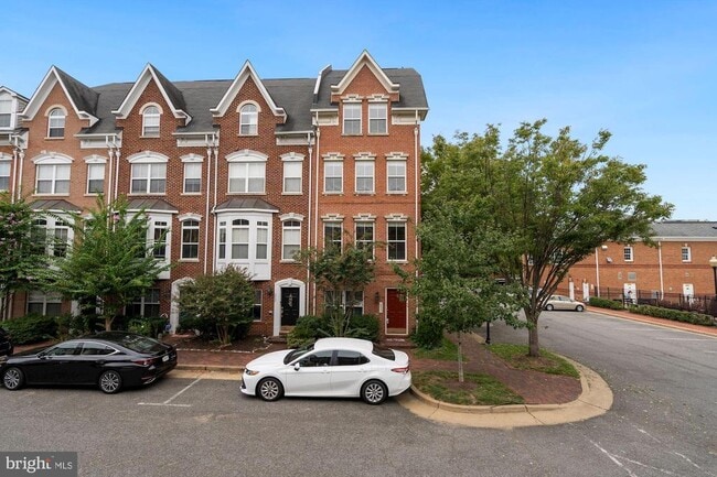 Photo - 211 Medlock Ln Townhome
