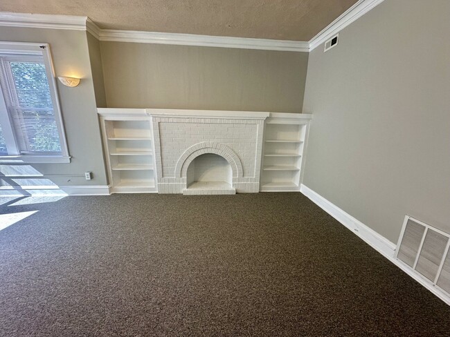 Photo - 6327 N Oakley Ave Unit 1