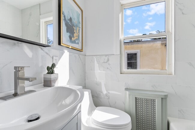 Photo - 521 Homewood Ave