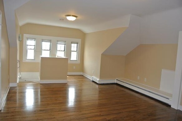Photo - 310 Allston St