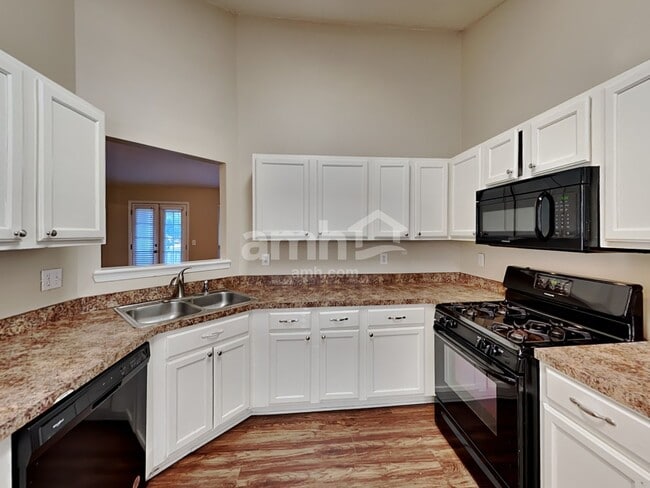 Photo - 4654 Grove Ct