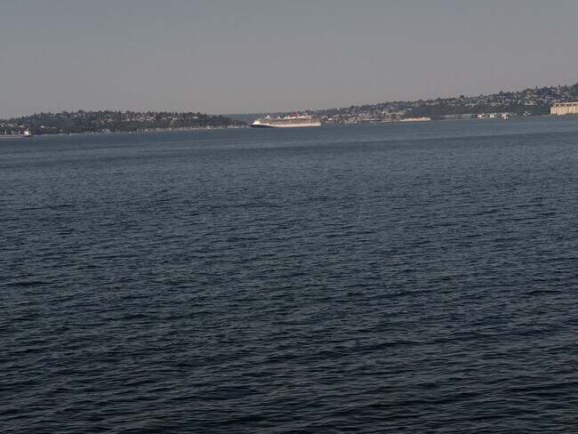 Photo - Must See Condo With A Phenomenal View!! $500 move in credit