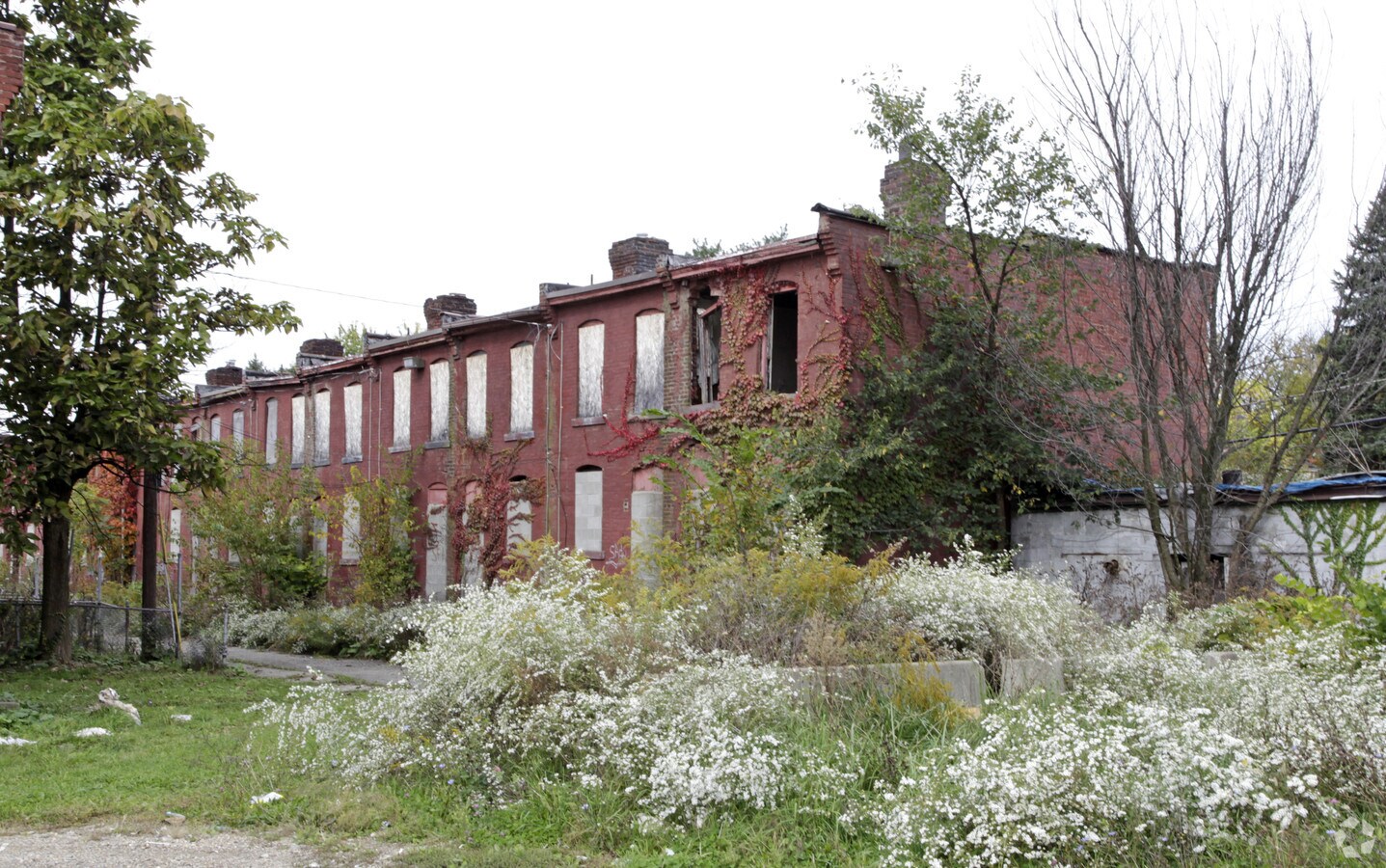Photo - Sterrett-Collier Apartments