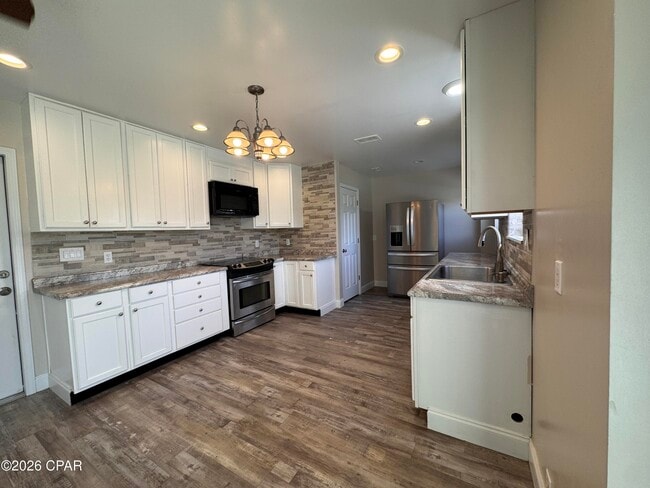 Photo - 607 Plantation Ct