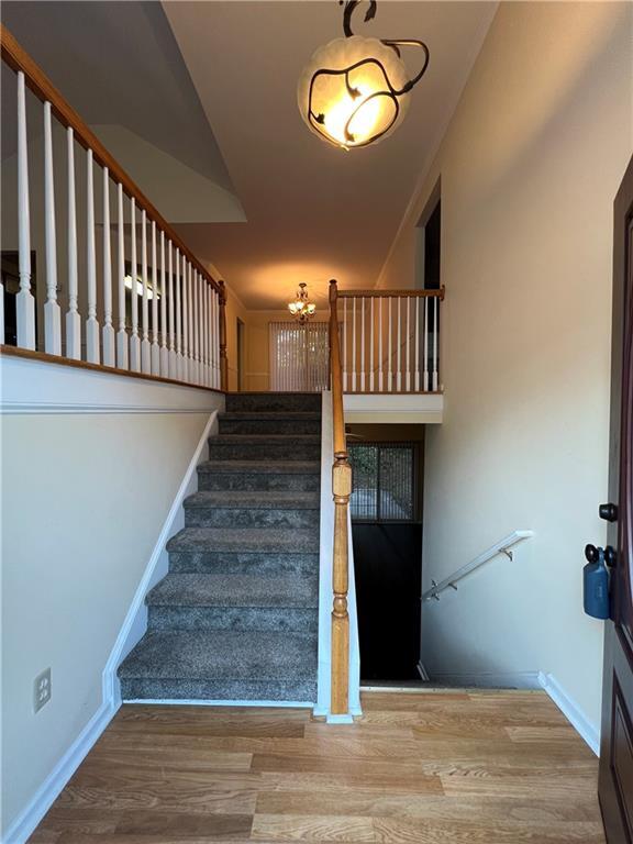 Photo - 2705 Waymar Dr SW