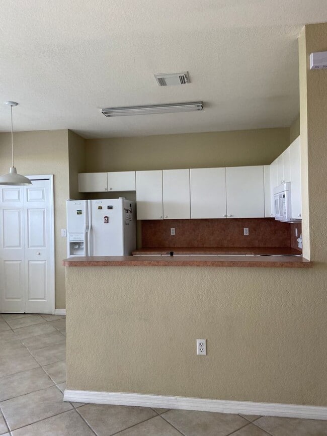 Kitchen - 12398 SW 125th Ter