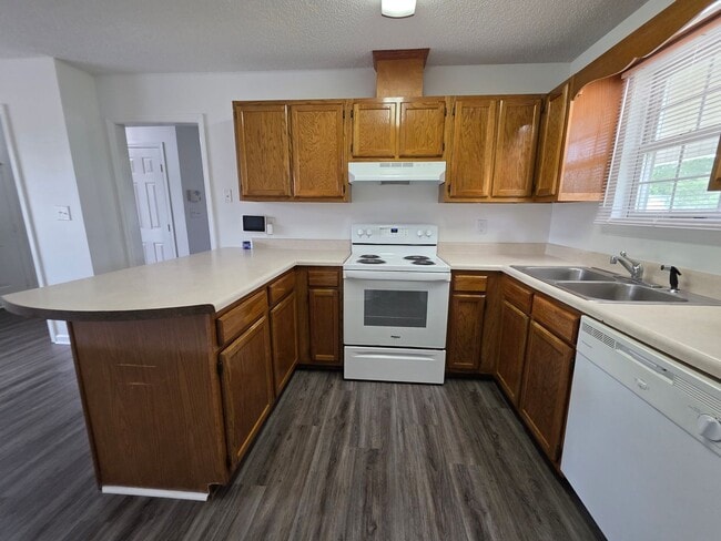 Photo - Freshly Updated 4-Bedroom Home on a Spacious Corner Lot in Horse Creek Farms